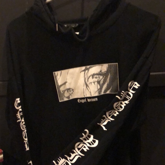 Sweatshirt - Picture 3 of 5